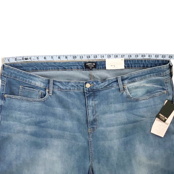 NYDJ Slim Straight Ankle Jeans Curves 360 Biscayne Light Wash Plus Size 28 NWT - Picture 6 of 12